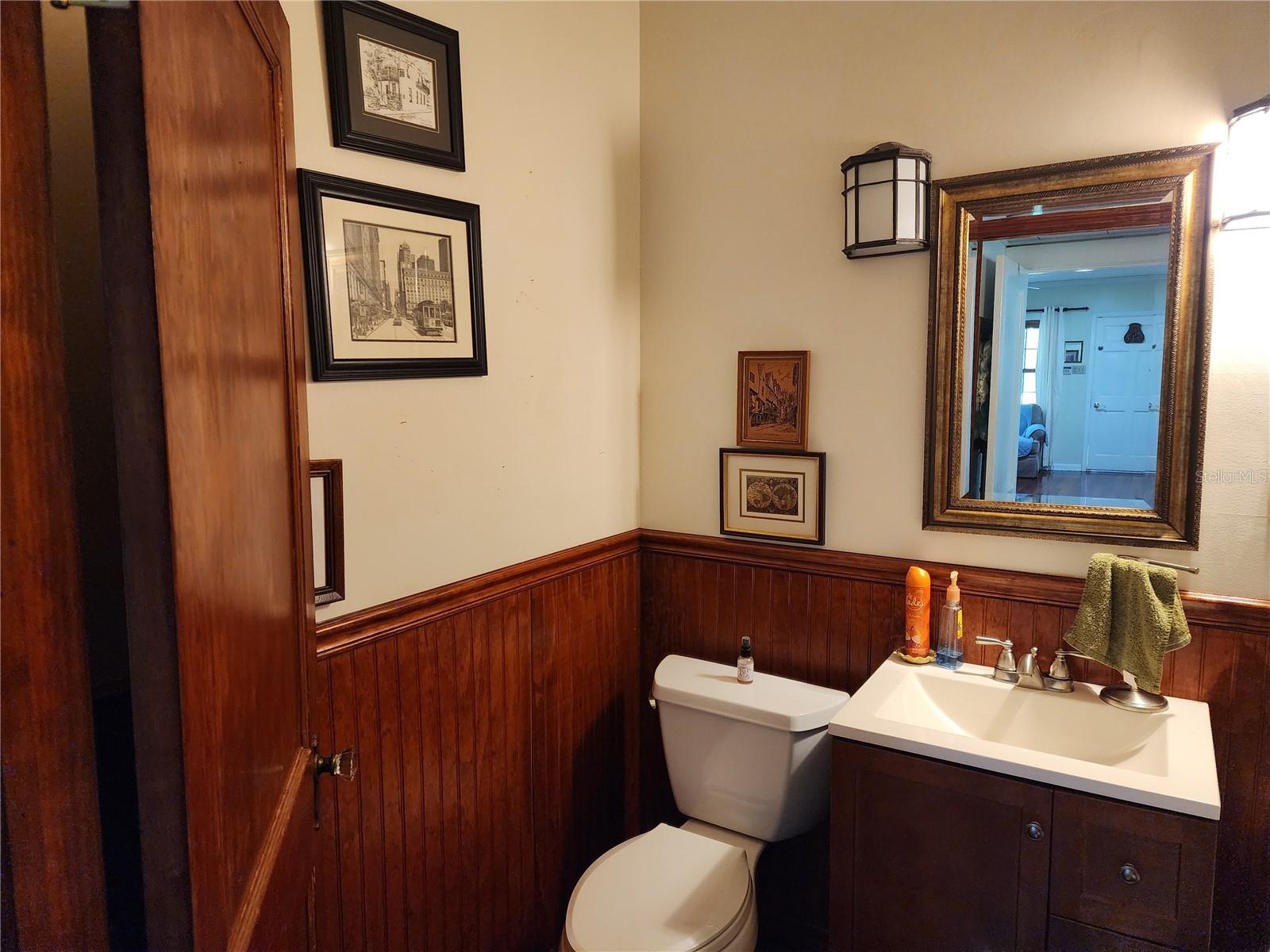 Image 20 of 36 For 1427 10th Street