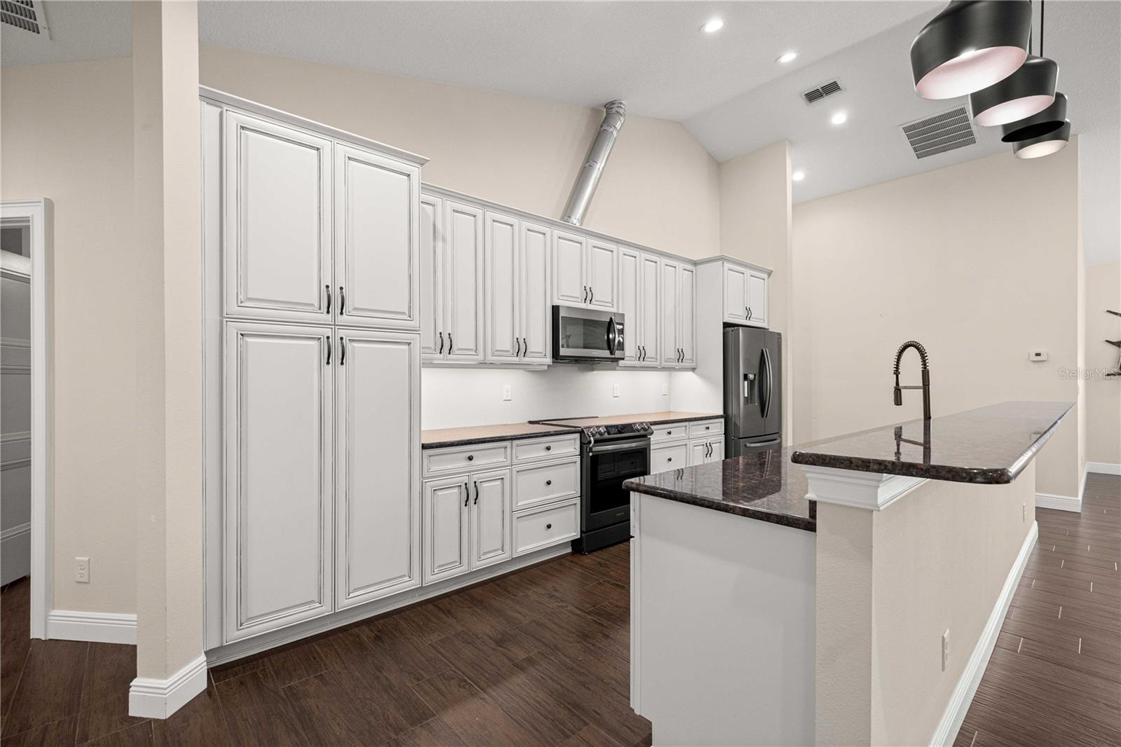 Image 14 of 55 For 5927 62nd Court Road