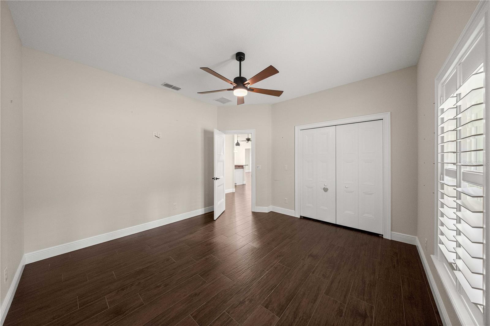 Image 23 of 55 For 5927 62nd Court Road