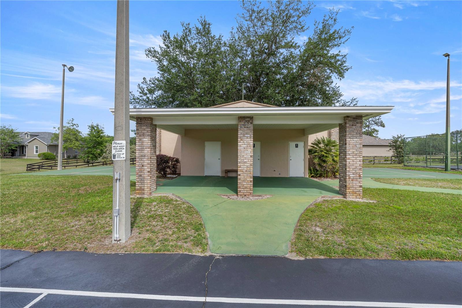 Image 47 of 55 For 5927 62nd Court Road