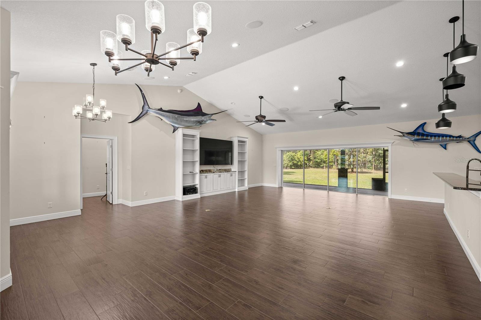 Image 9 of 55 For 5927 62nd Court Road