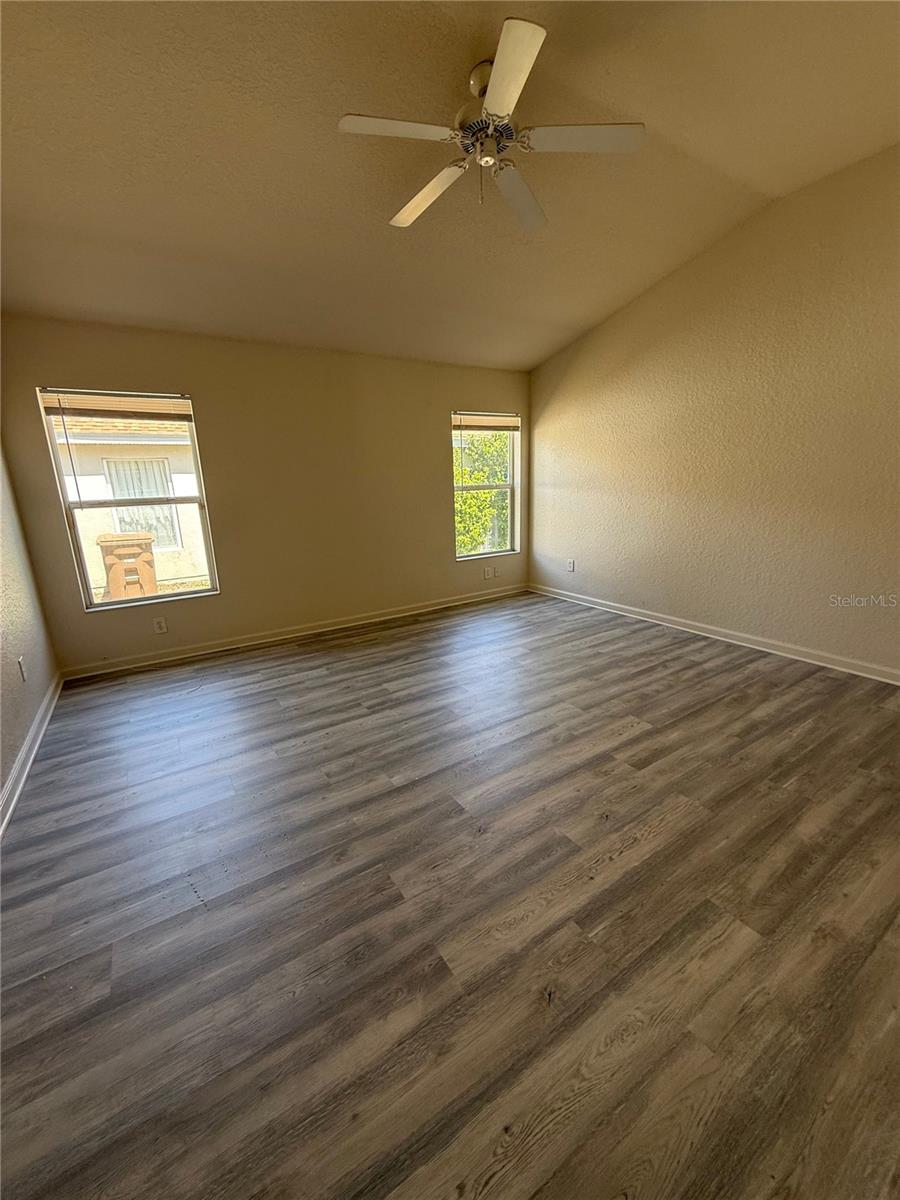 Image 10 of 13 For 4095 51st Court