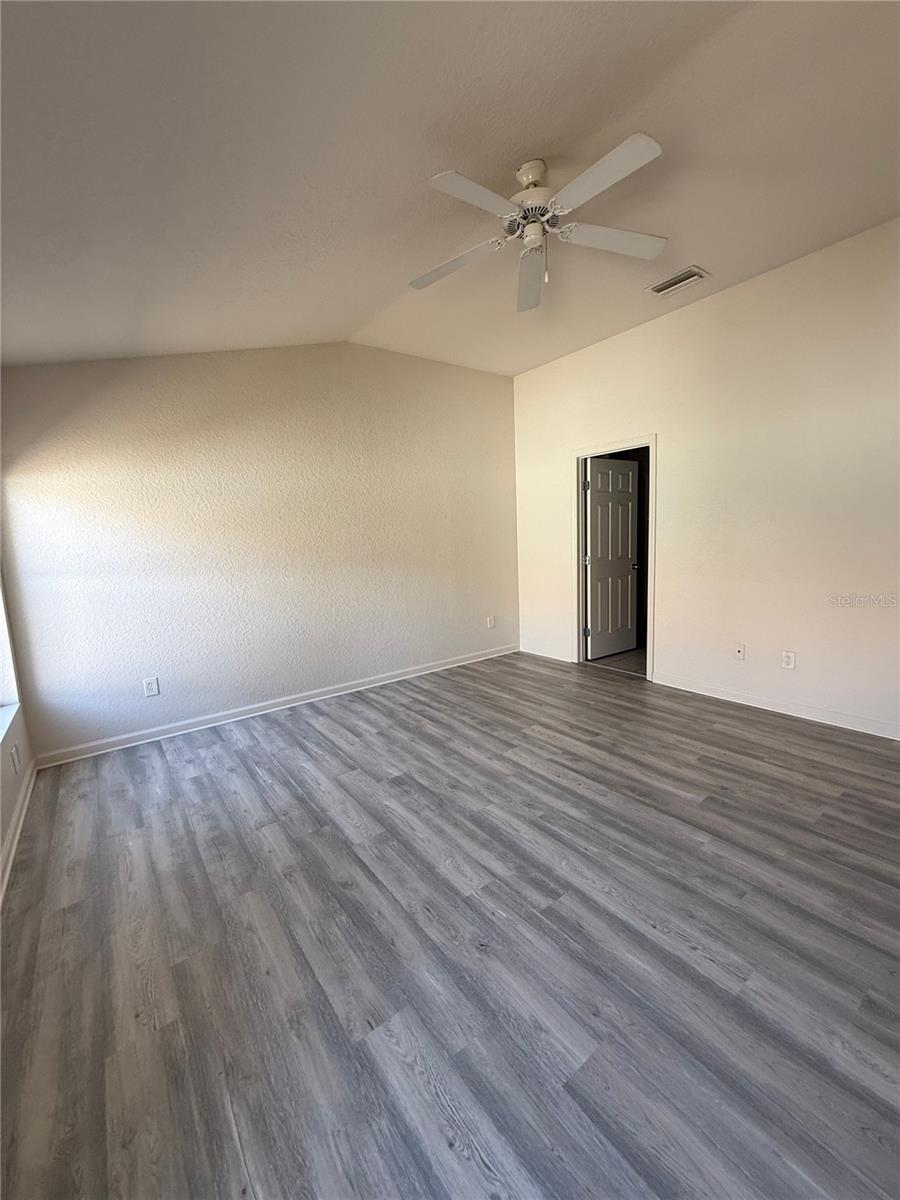 Image 11 of 13 For 4095 51st Court