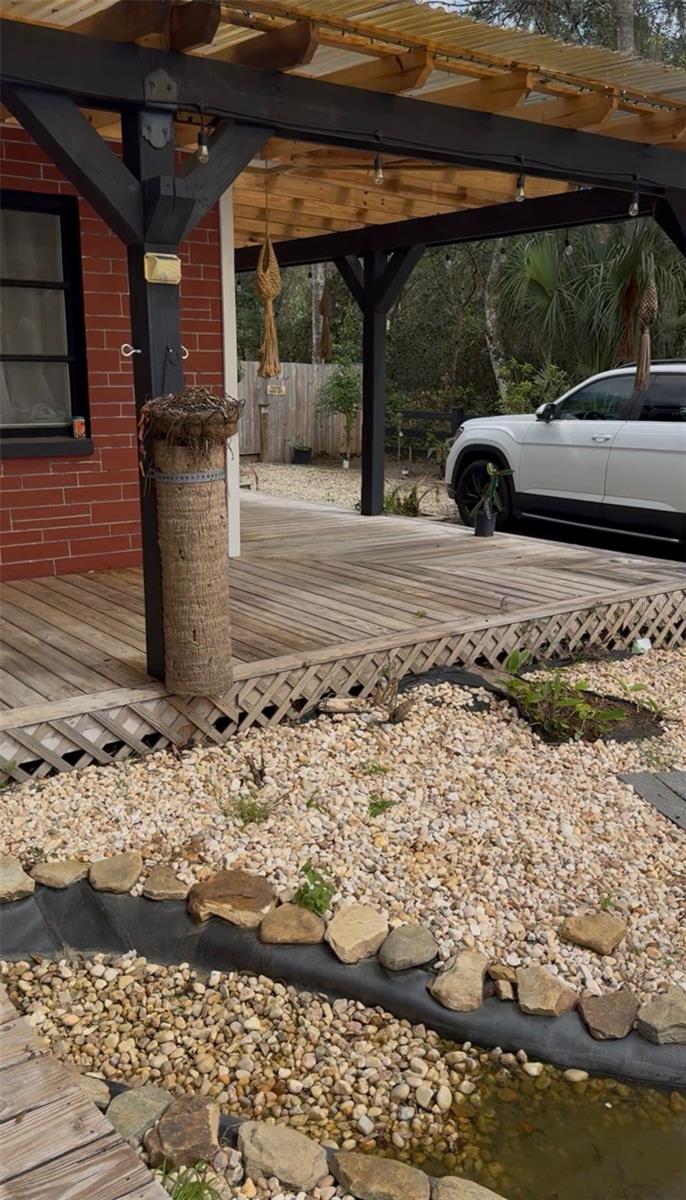 Image 10 of 26 For 821 Honey Way