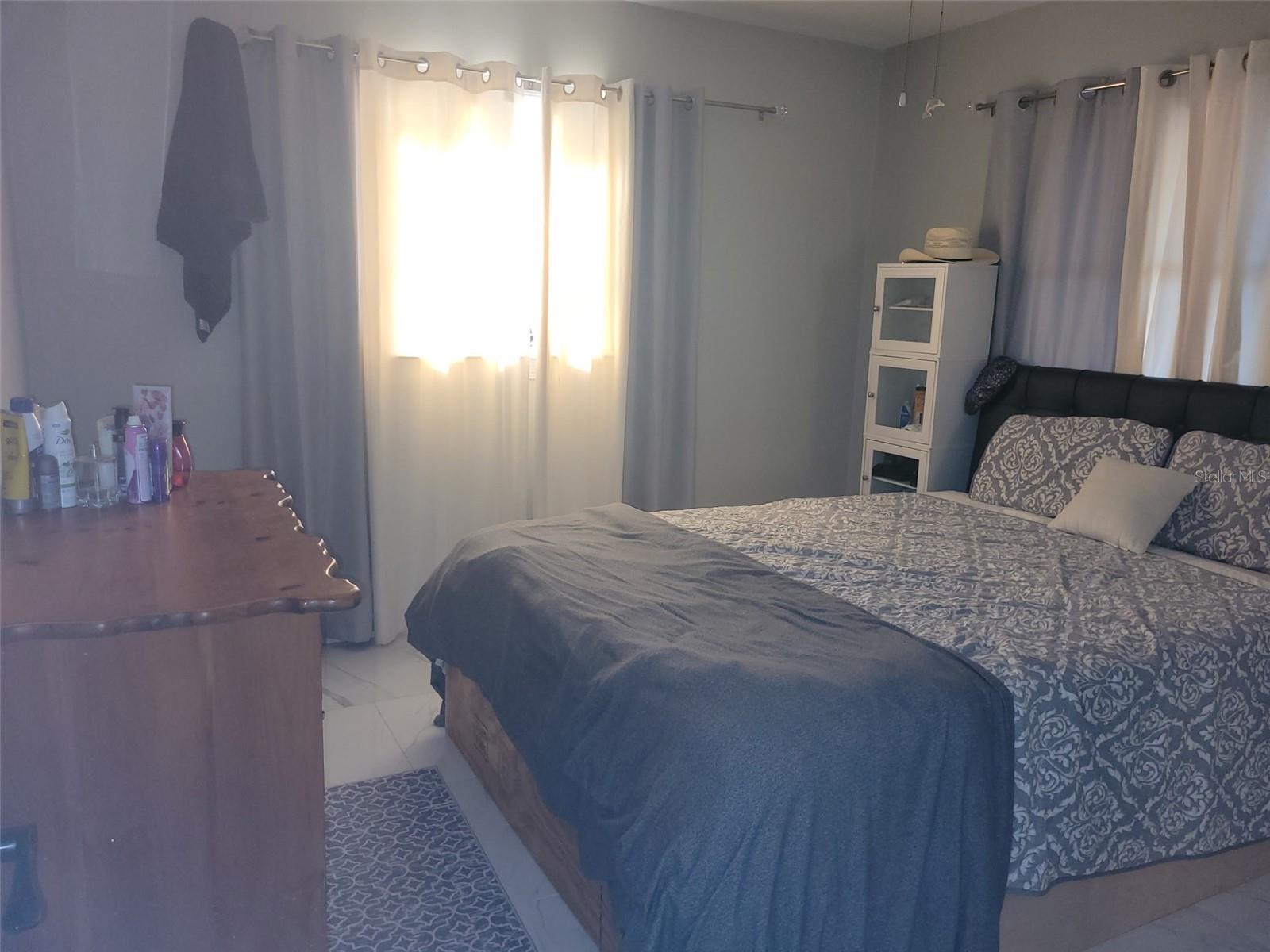 Image 25 of 26 For 821 Honey Way