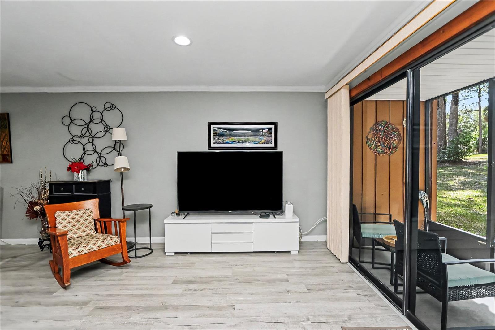 Image 14 of 91 For 19660 83rd Place Road C16