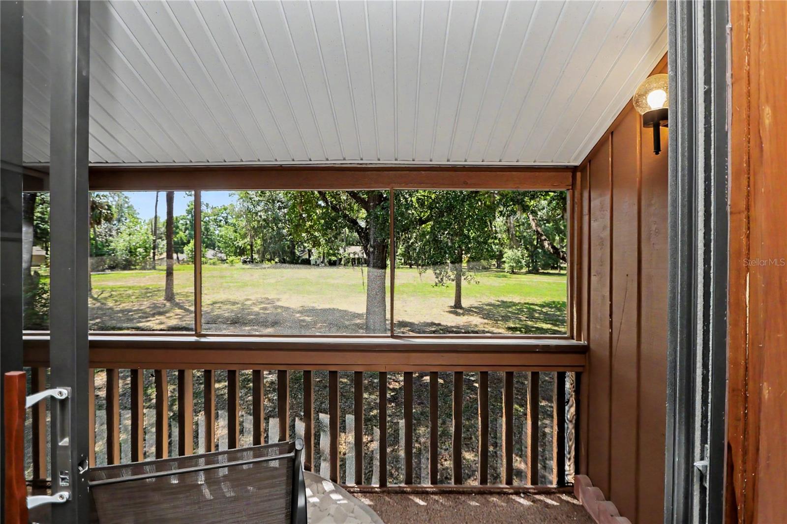 Image 36 of 91 For 19660 83rd Place Road C16