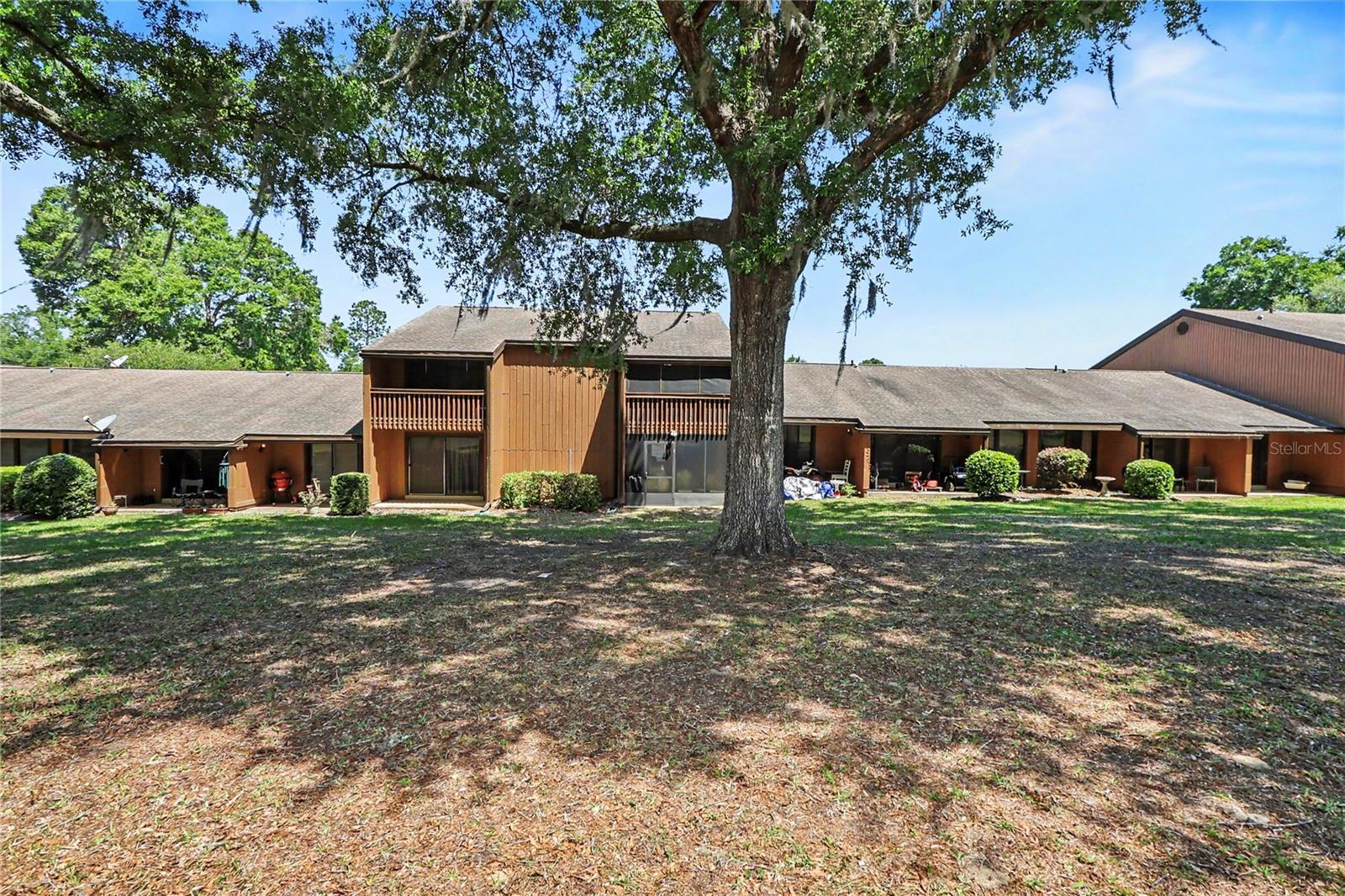 Image 39 of 91 For 19660 83rd Place Road C16