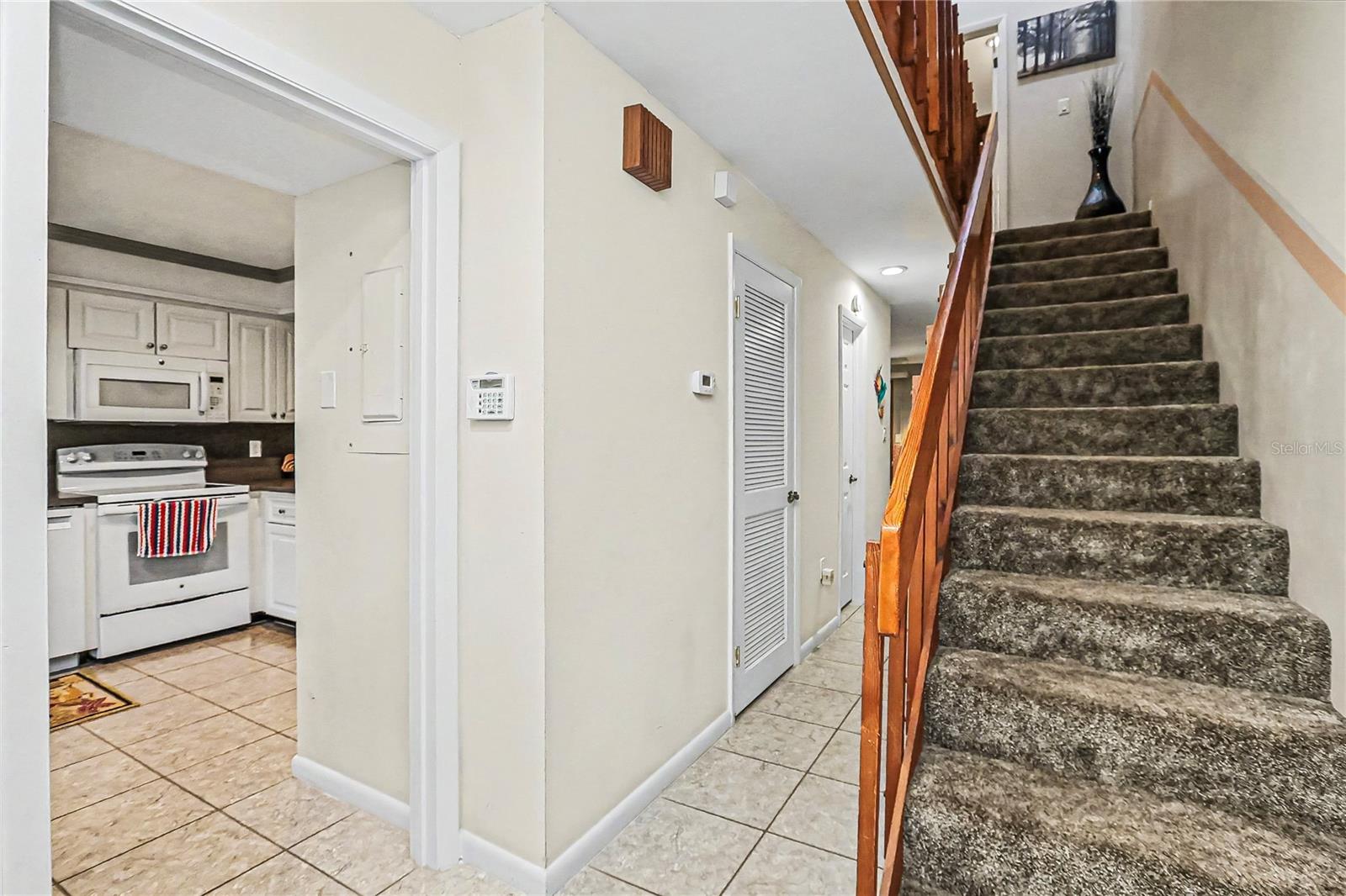 Image 7 of 91 For 19660 83rd Place Road C16