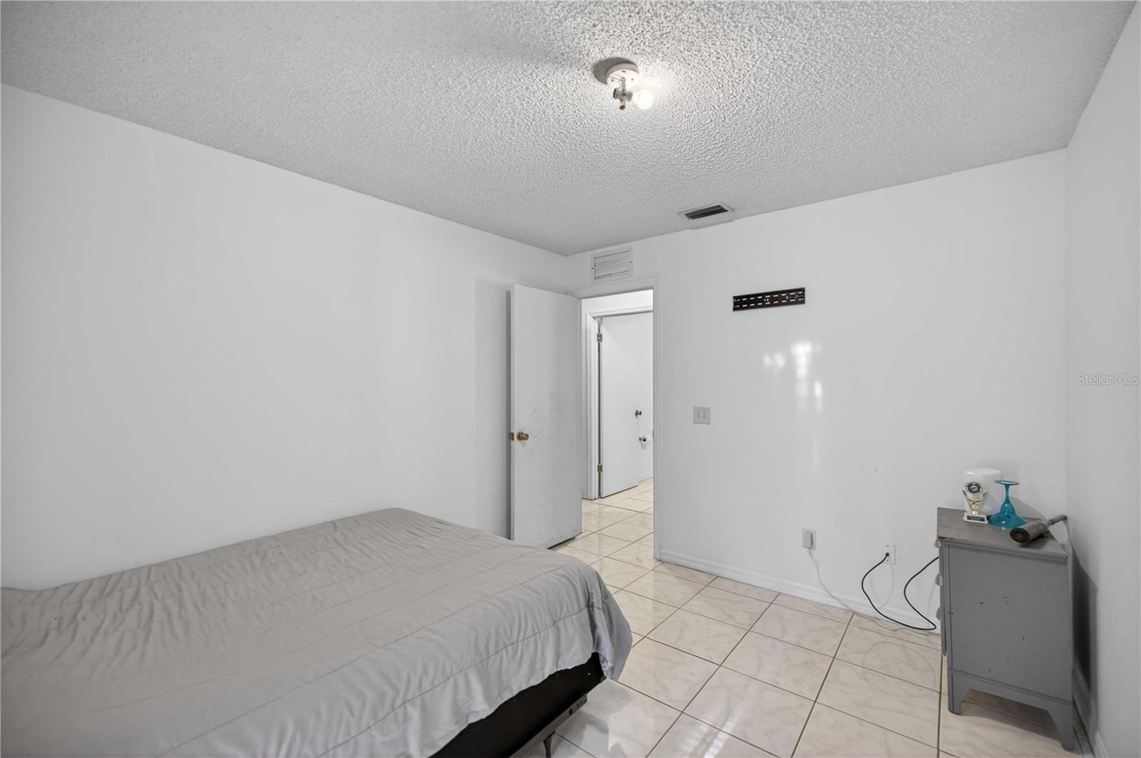 Image 16 of 29 For 5521 11th Avenue