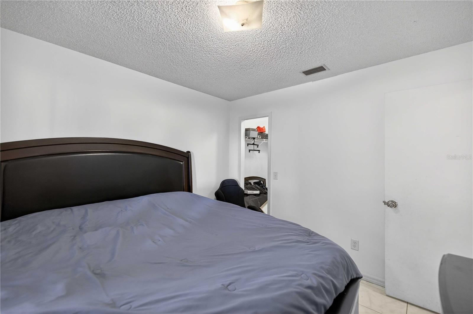 Image 19 of 29 For 5521 11th Avenue