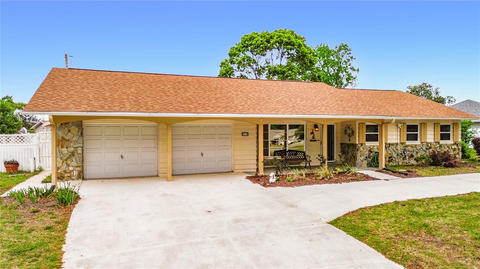 Image 5 of 65 For 29 J Kellner Boulevard