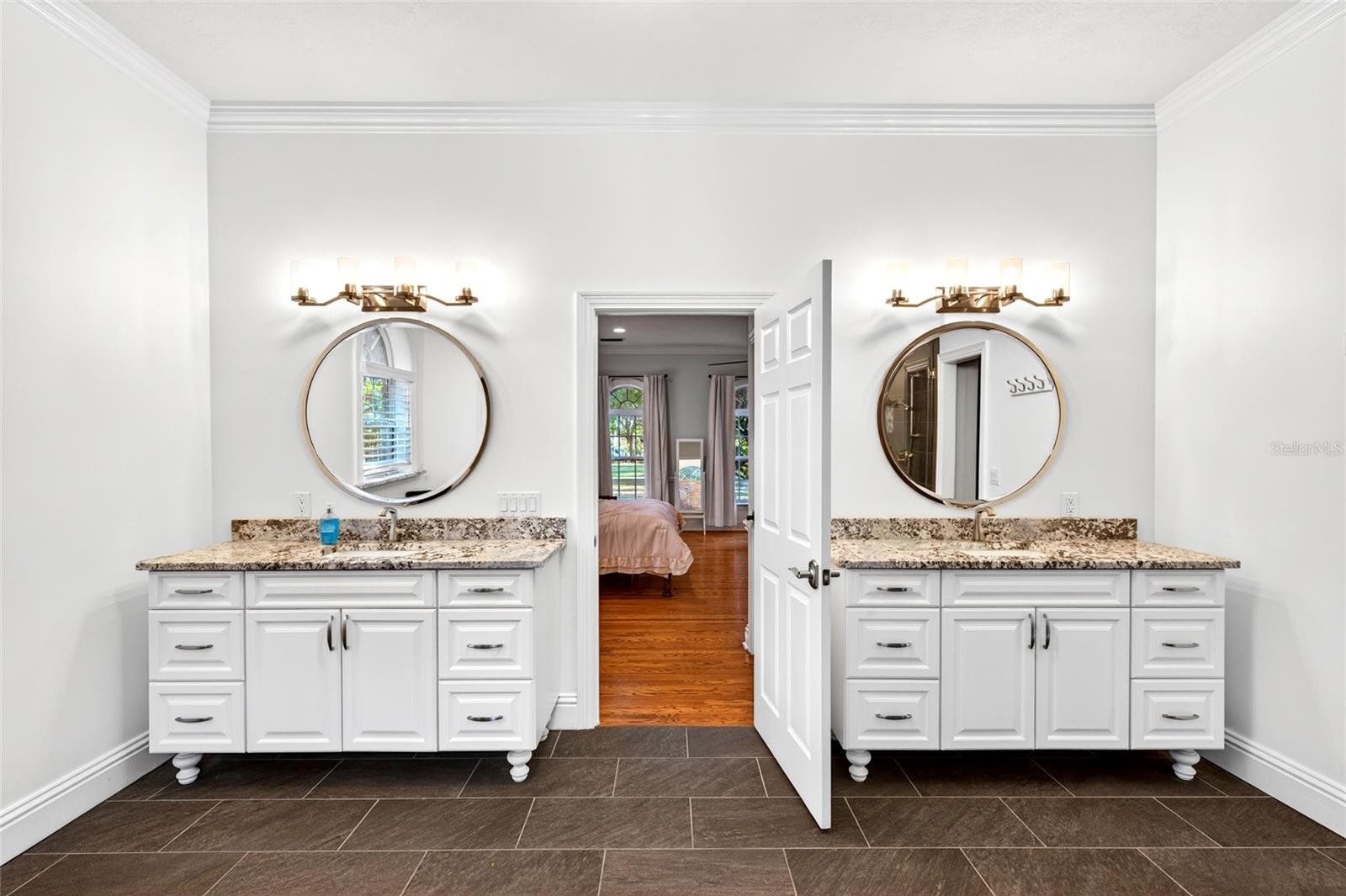 Image 13 of 55 For 4940 Fort King Street