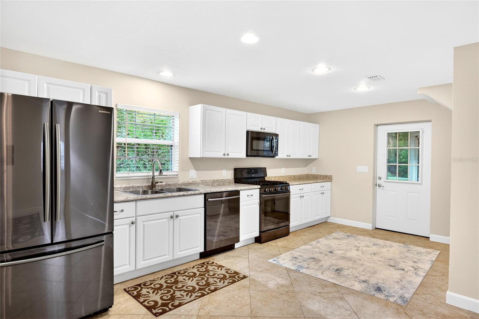 Image 41 of 55 For 4940 Fort King Street