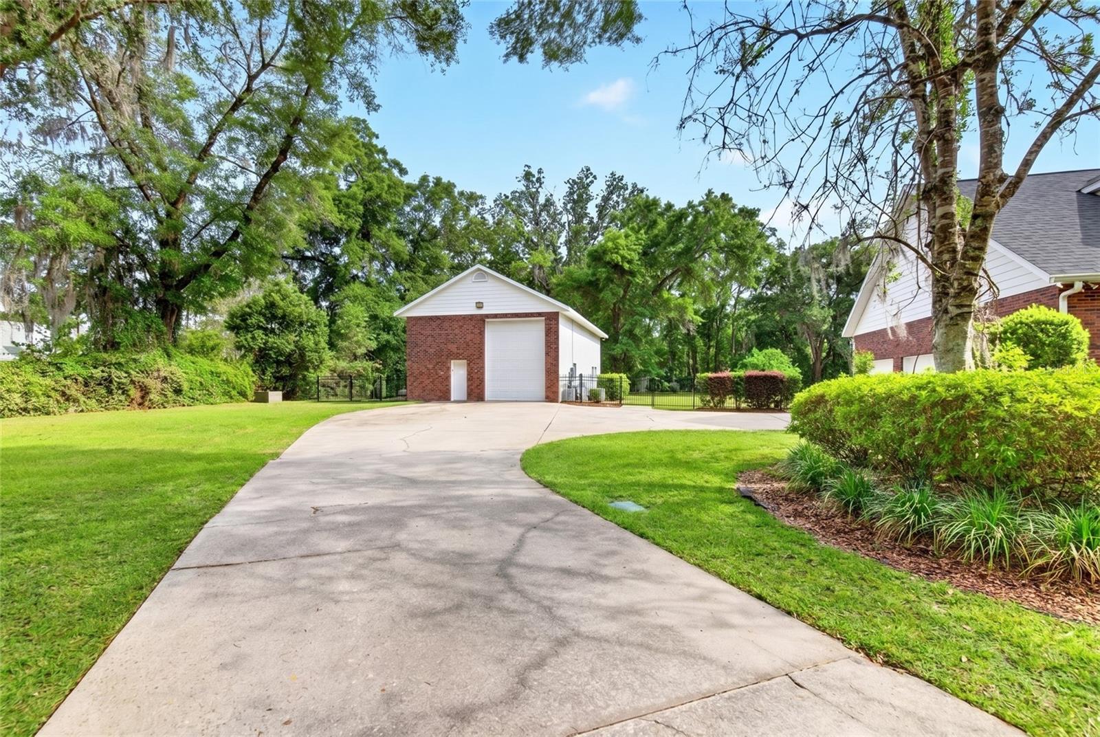 Image 50 of 55 For 4940 Fort King Street