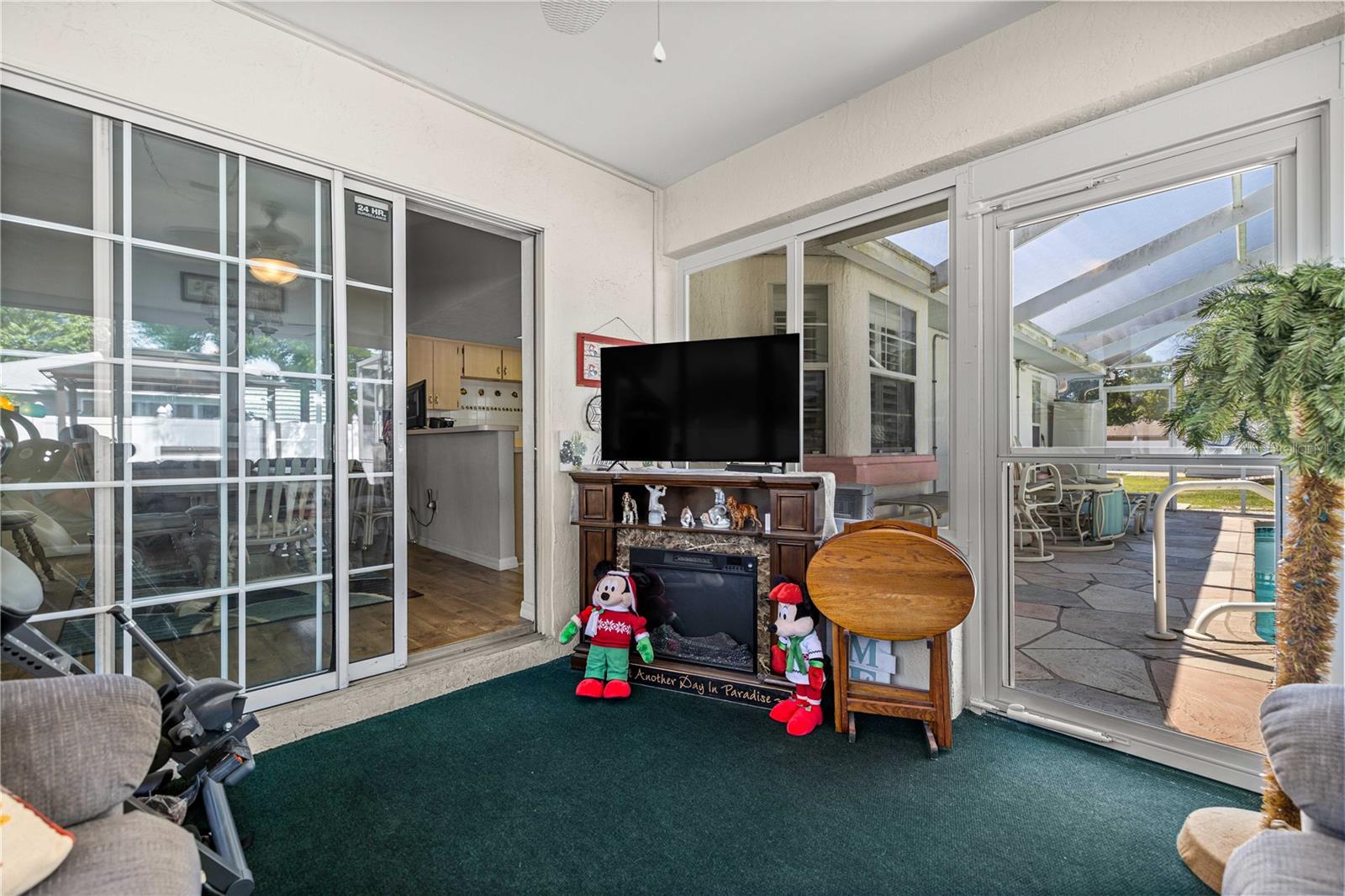 Image 22 of 34 For 15630 90th Court