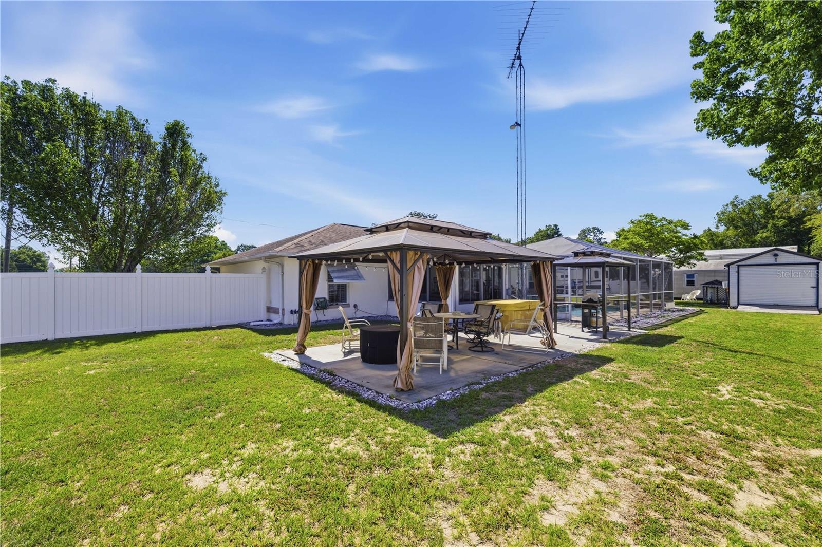 Image 27 of 34 For 15630 90th Court