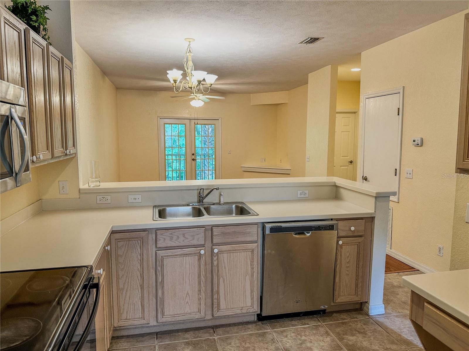 Image 10 of 27 For 231 28th Avenue 308