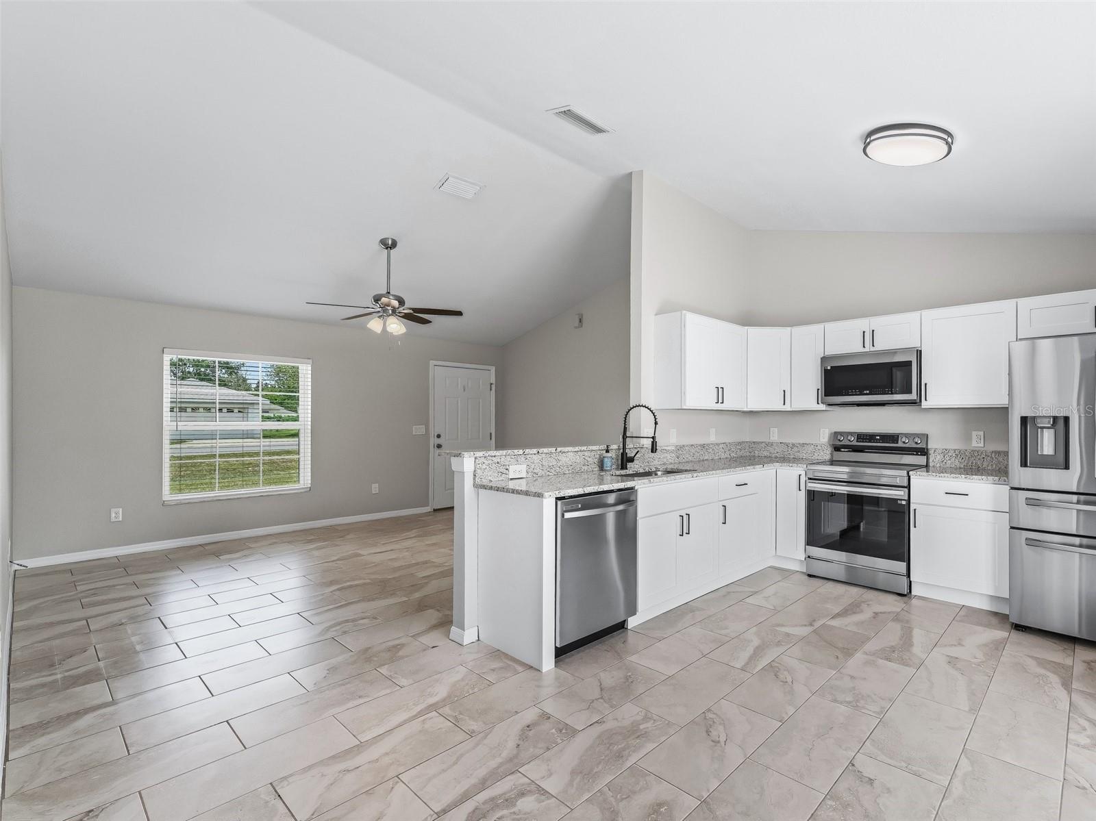 Image 10 of 36 For 27 Juniper Loop Terrace