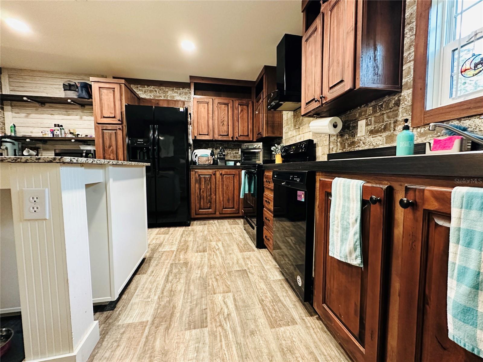 Image 23 of 43 For 14251 21st Place