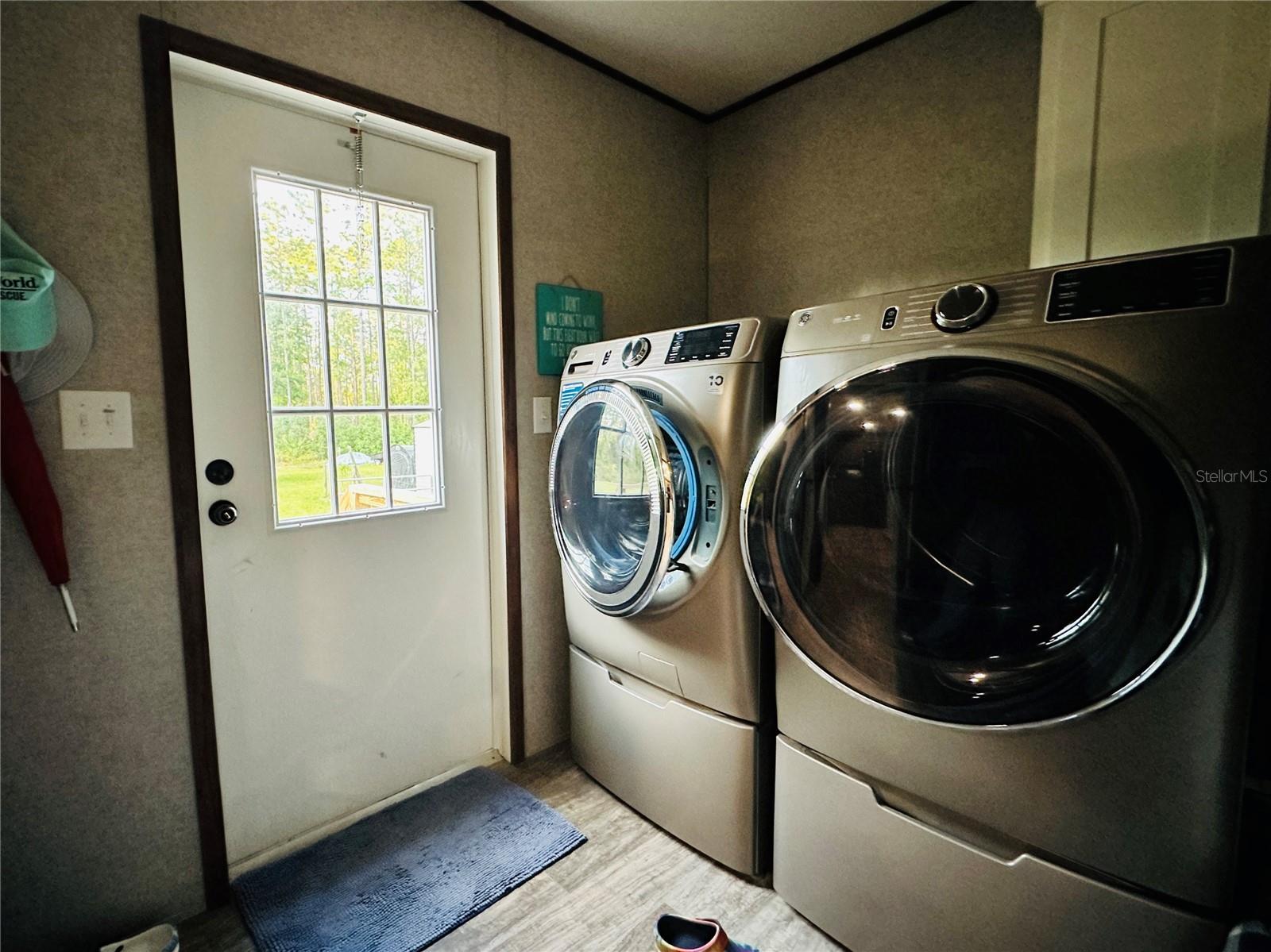 Image 33 of 43 For 14251 21st Place