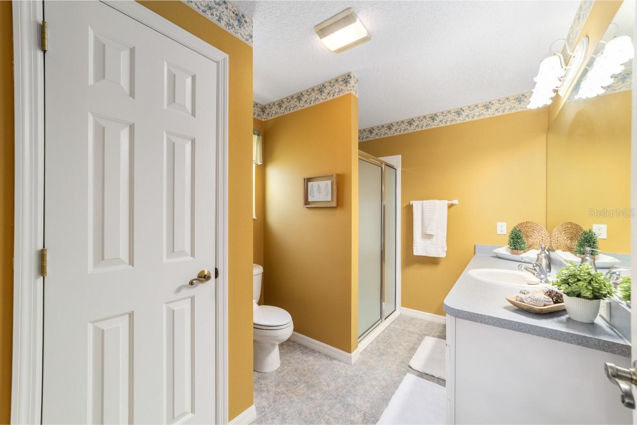 Image 15 of 20 For 17637 80th Altamaha Court