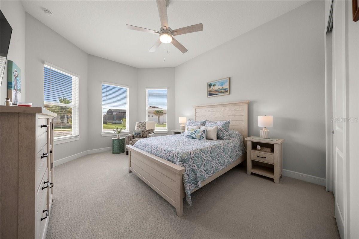 Image 5 of 62 For 6015 86th Circle