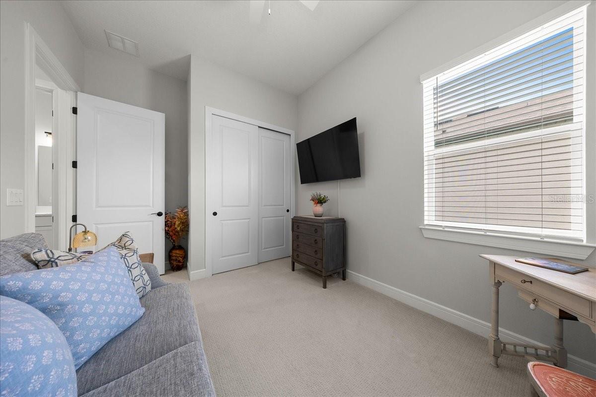 Image 8 of 62 For 6015 86th Circle