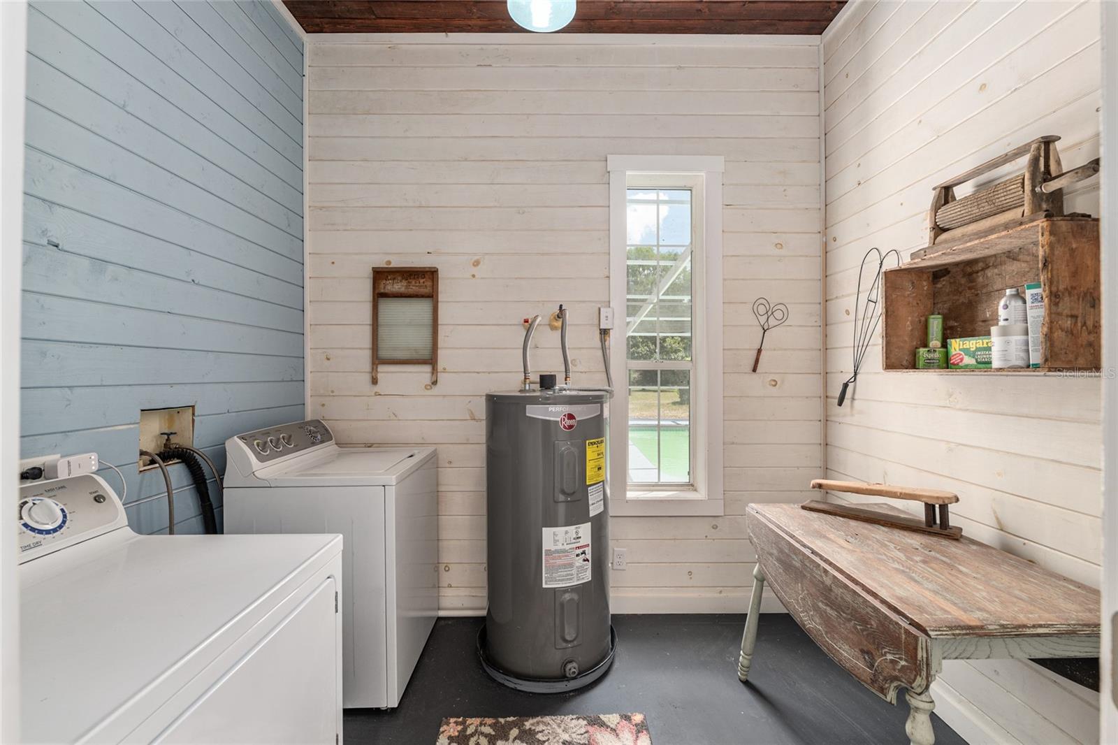 Image 50 of 98 For 19451 2nd Street