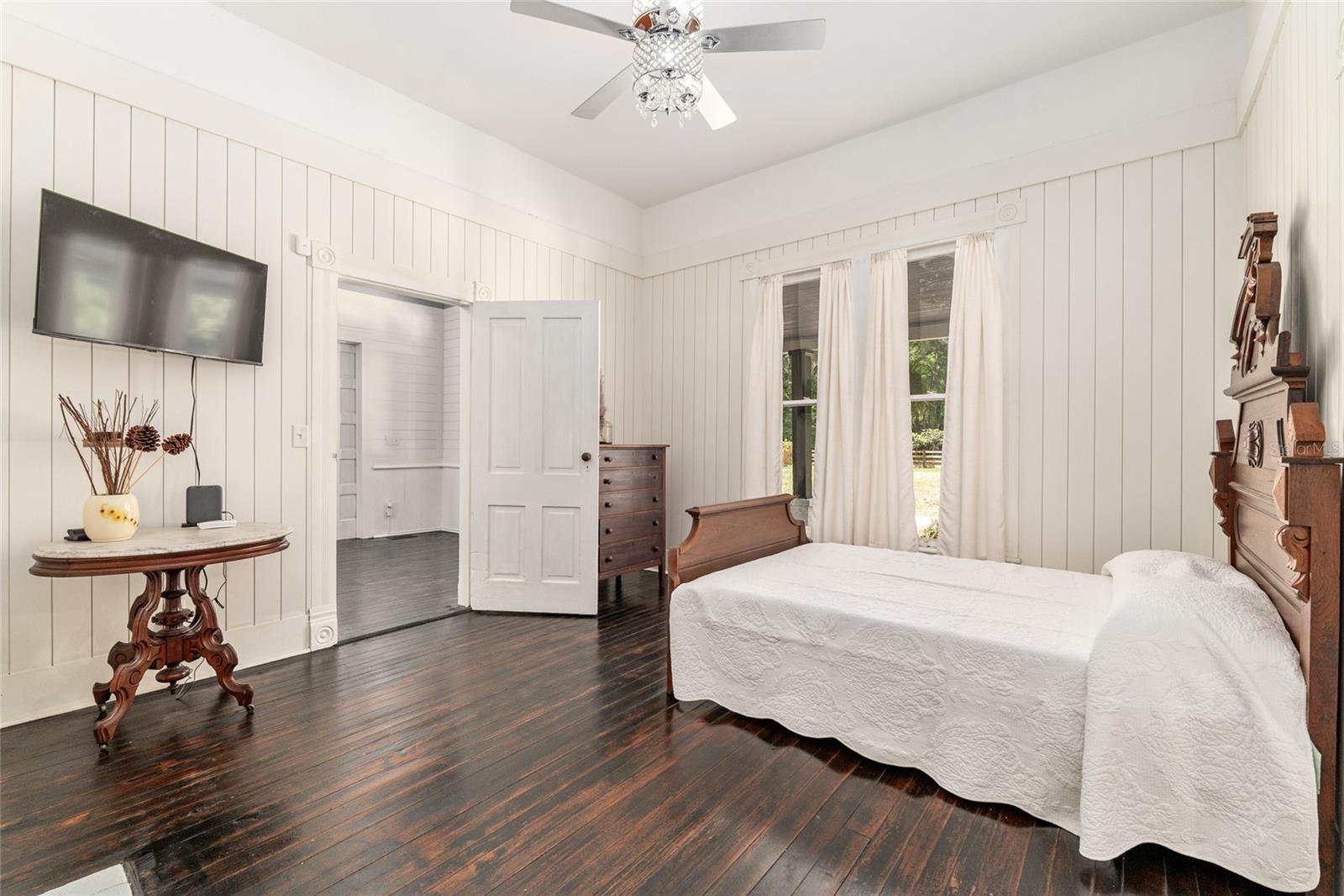 Image 52 of 98 For 19451 2nd Street