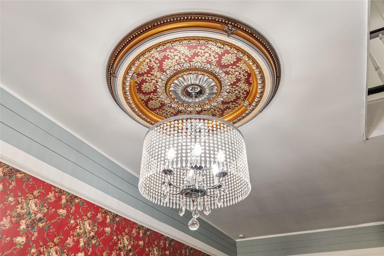 Image 7 of 98 For 19451 2nd Street