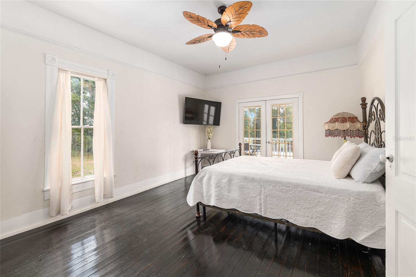 Image 85 of 98 For 19451 2nd Street