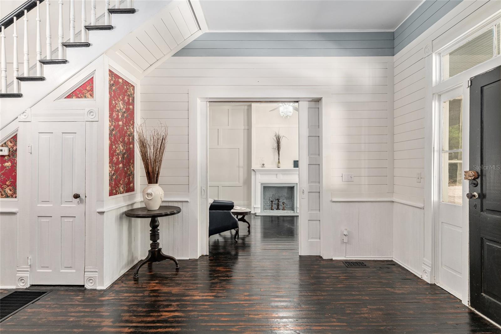 Image 9 of 98 For 19451 2nd Street