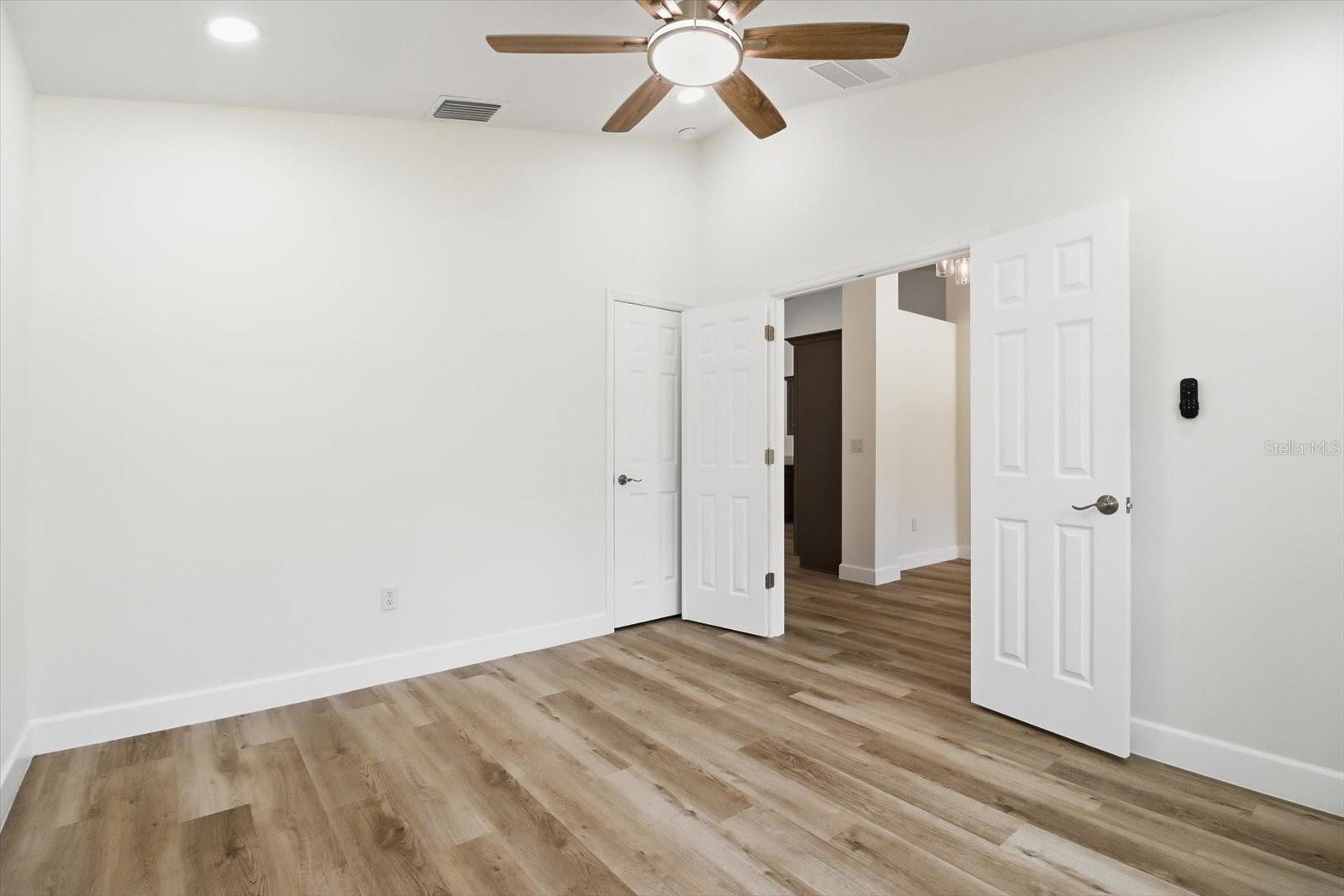 Image 10 of 43 For 10503 Dublin Street