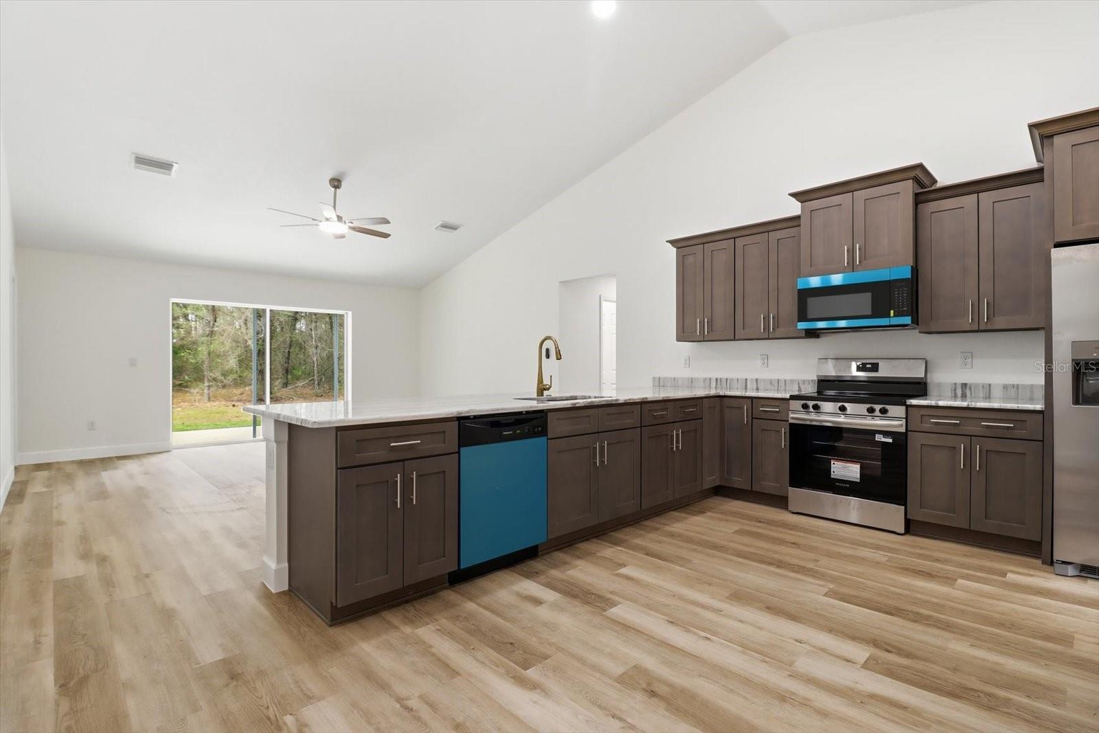 Image 14 of 43 For 10503 Dublin Street