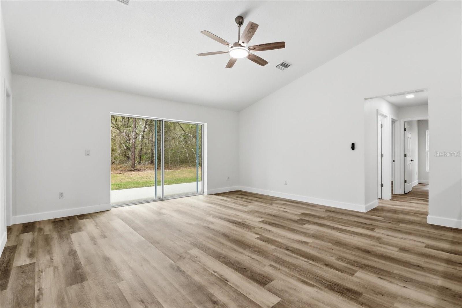 Image 20 of 43 For 10503 Dublin Street