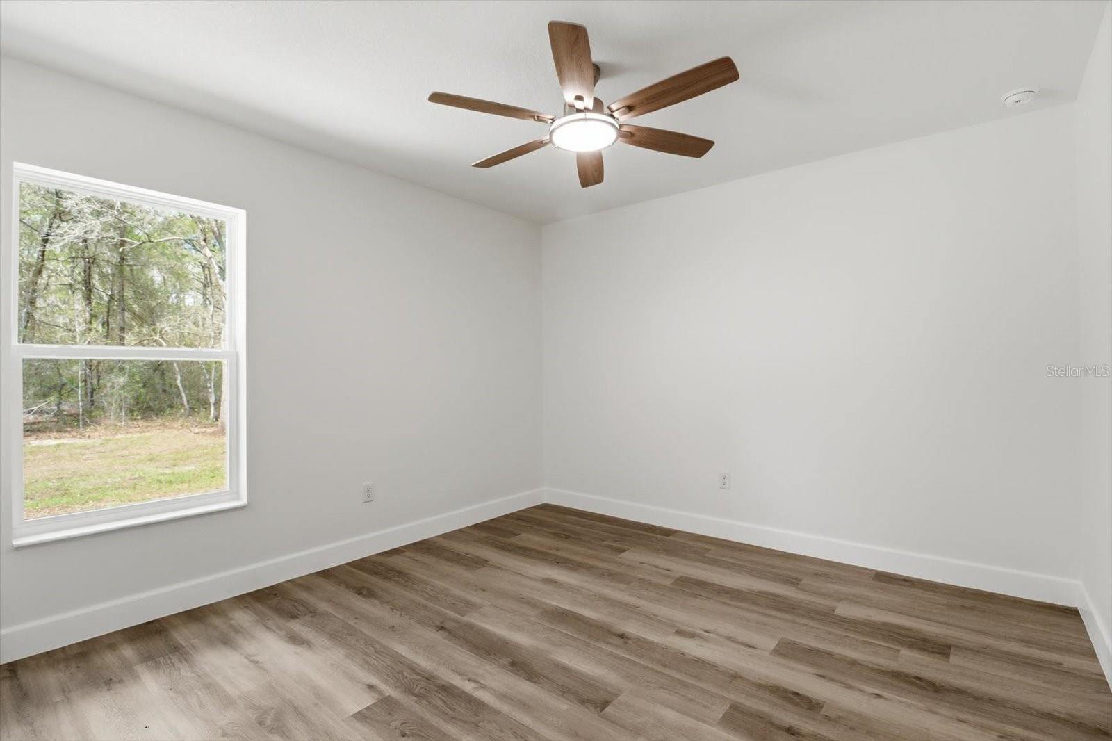 Image 23 of 43 For 10503 Dublin Street