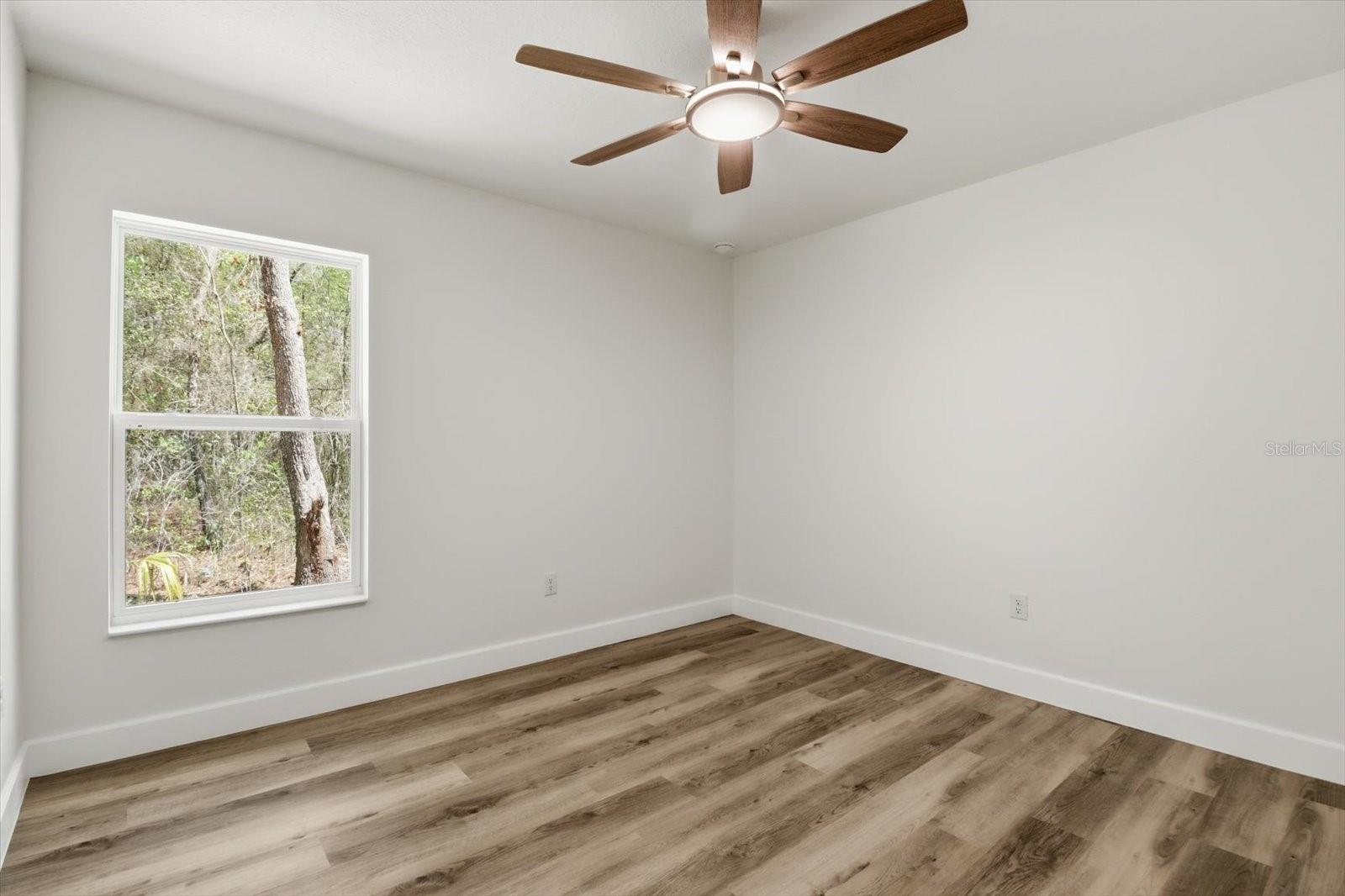 Image 26 of 43 For 10503 Dublin Street