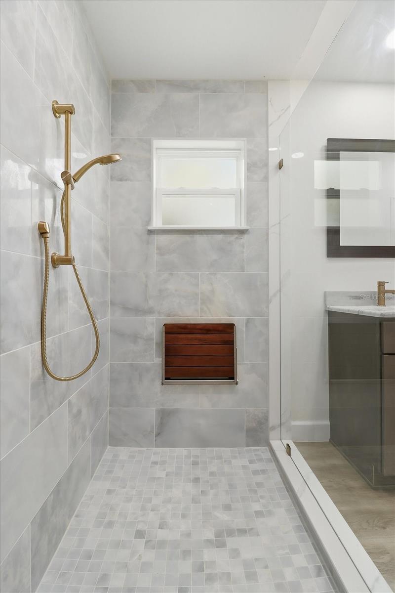 Image 30 of 43 For 10503 Dublin Street