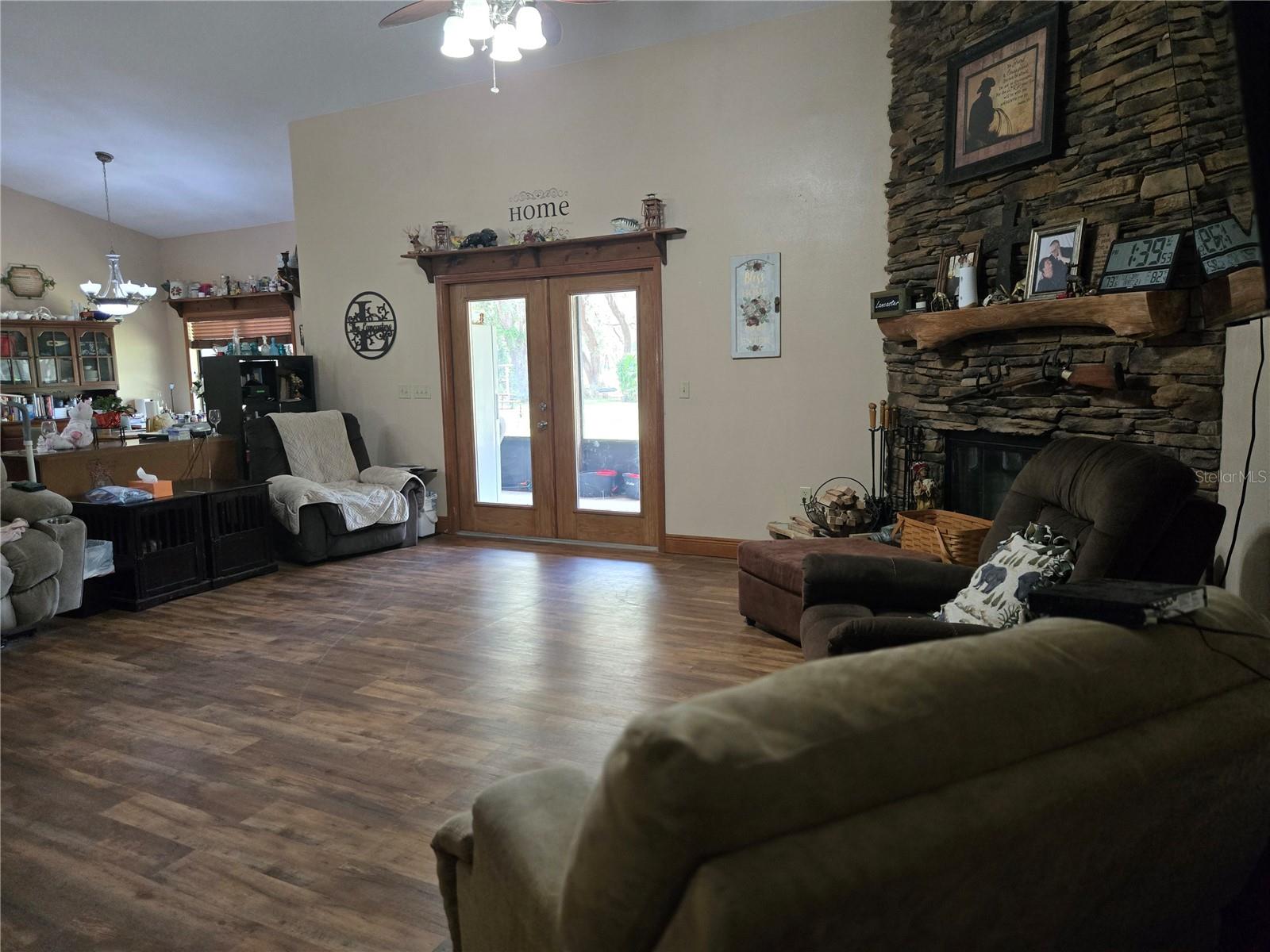 Image 7 of 28 For 2672 35th Street
