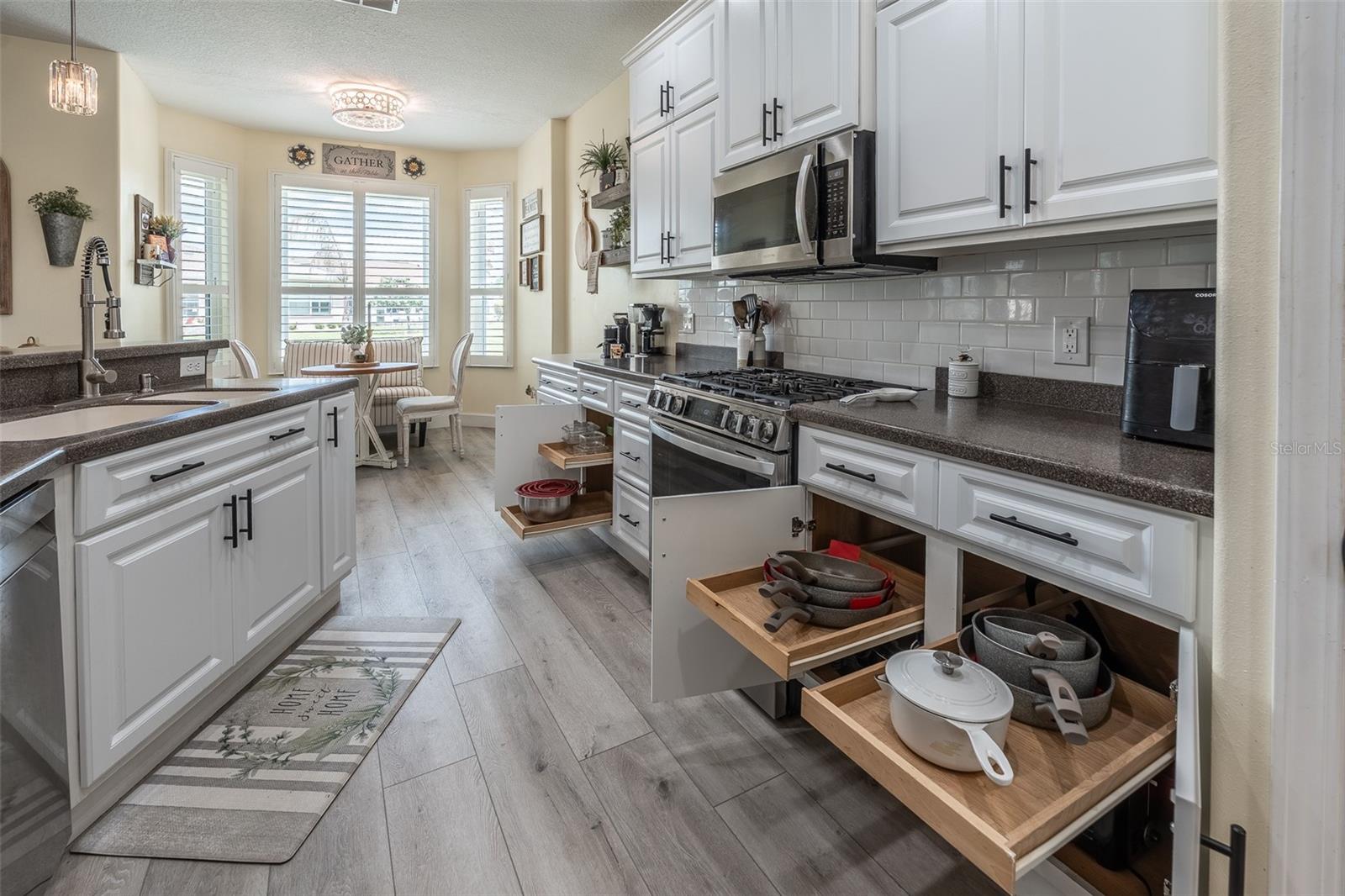 Image 24 of 69 For 1137 156th Street