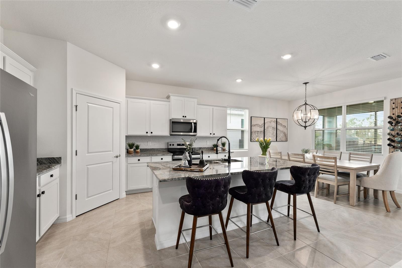 Image 25 of 64 For 4932 39th Loop