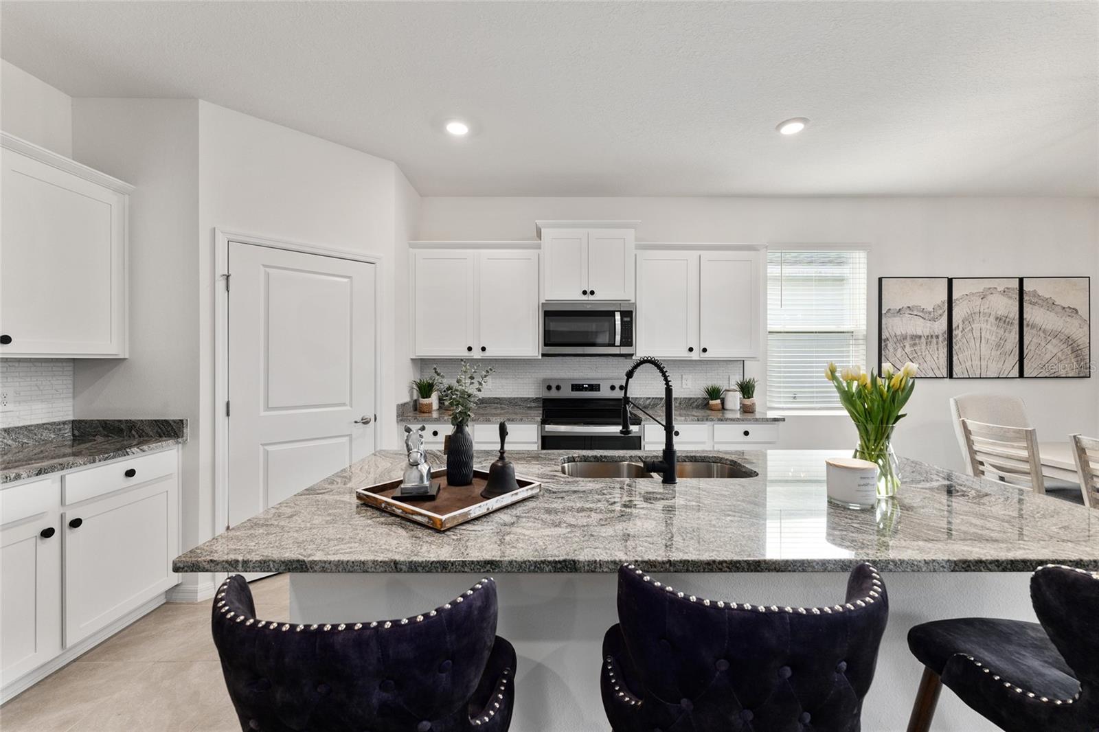 Image 26 of 64 For 4932 39th Loop