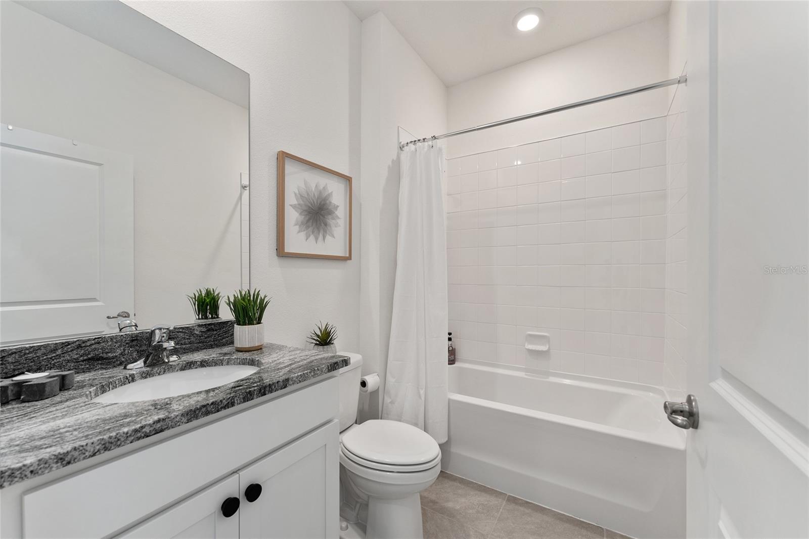 Image 46 of 64 For 4932 39th Loop