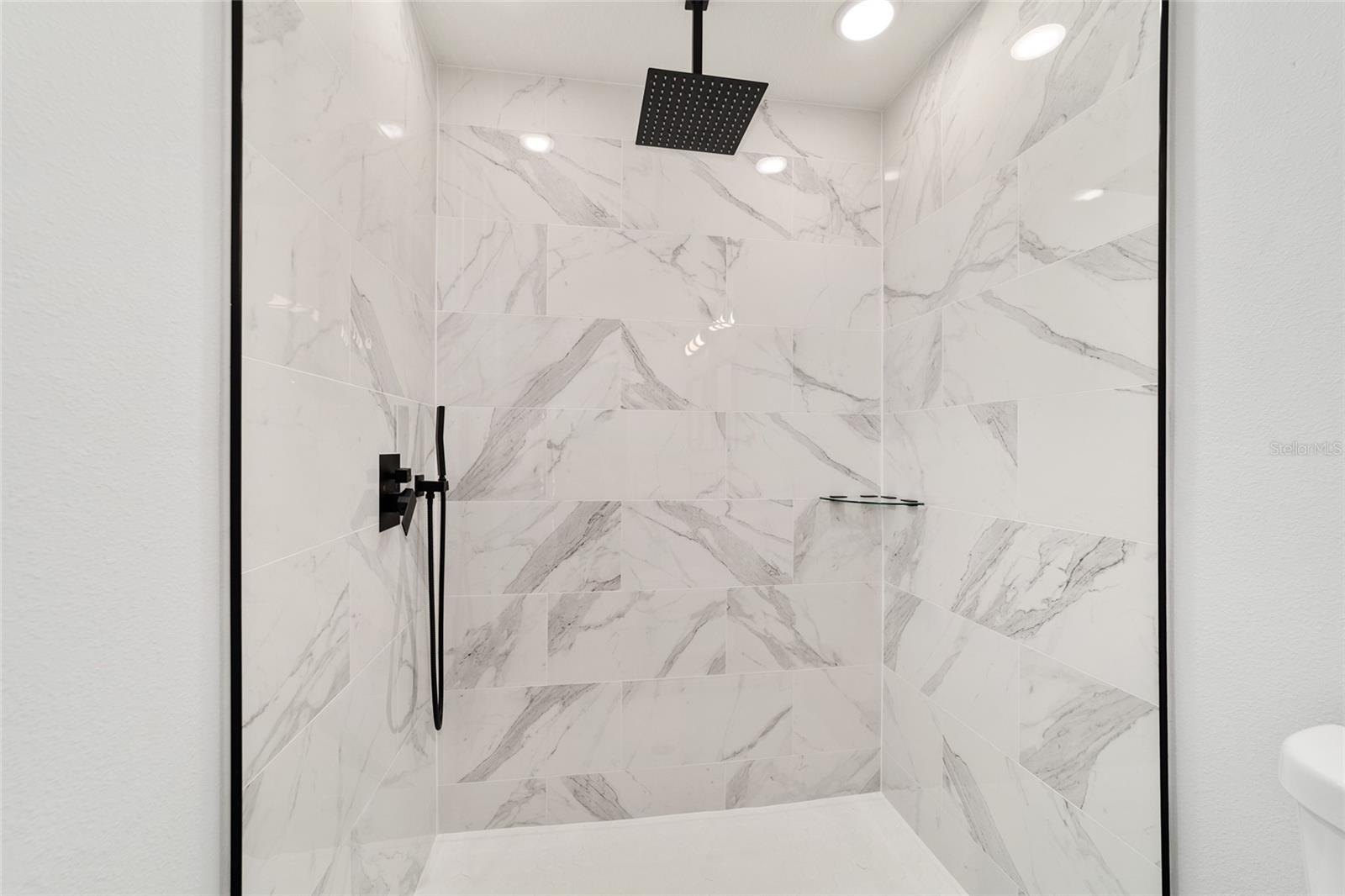 Image 24 of 39 For 15919 38th Street Road