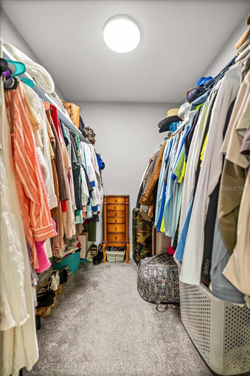 Listing photo id 10 for 1348 Mcneal Drive