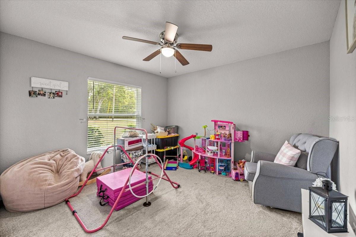 Listing photo id 15 for 1348 Mcneal Drive