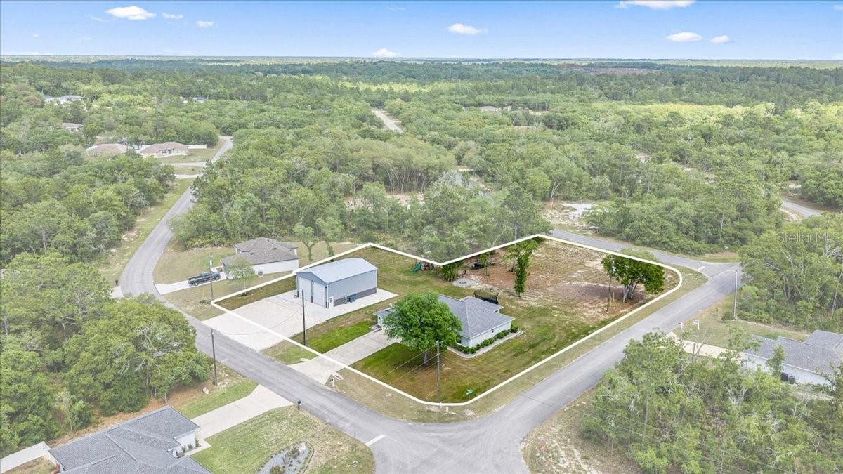 Listing photo id 0 for 1348 Mcneal Drive