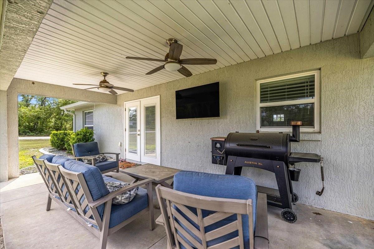 Listing photo id 31 for 1348 Mcneal Drive