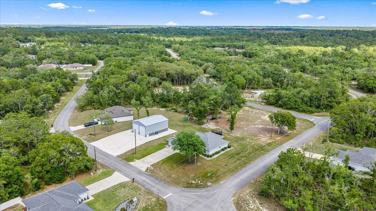 Listing photo id 3 for 1348 Mcneal Drive